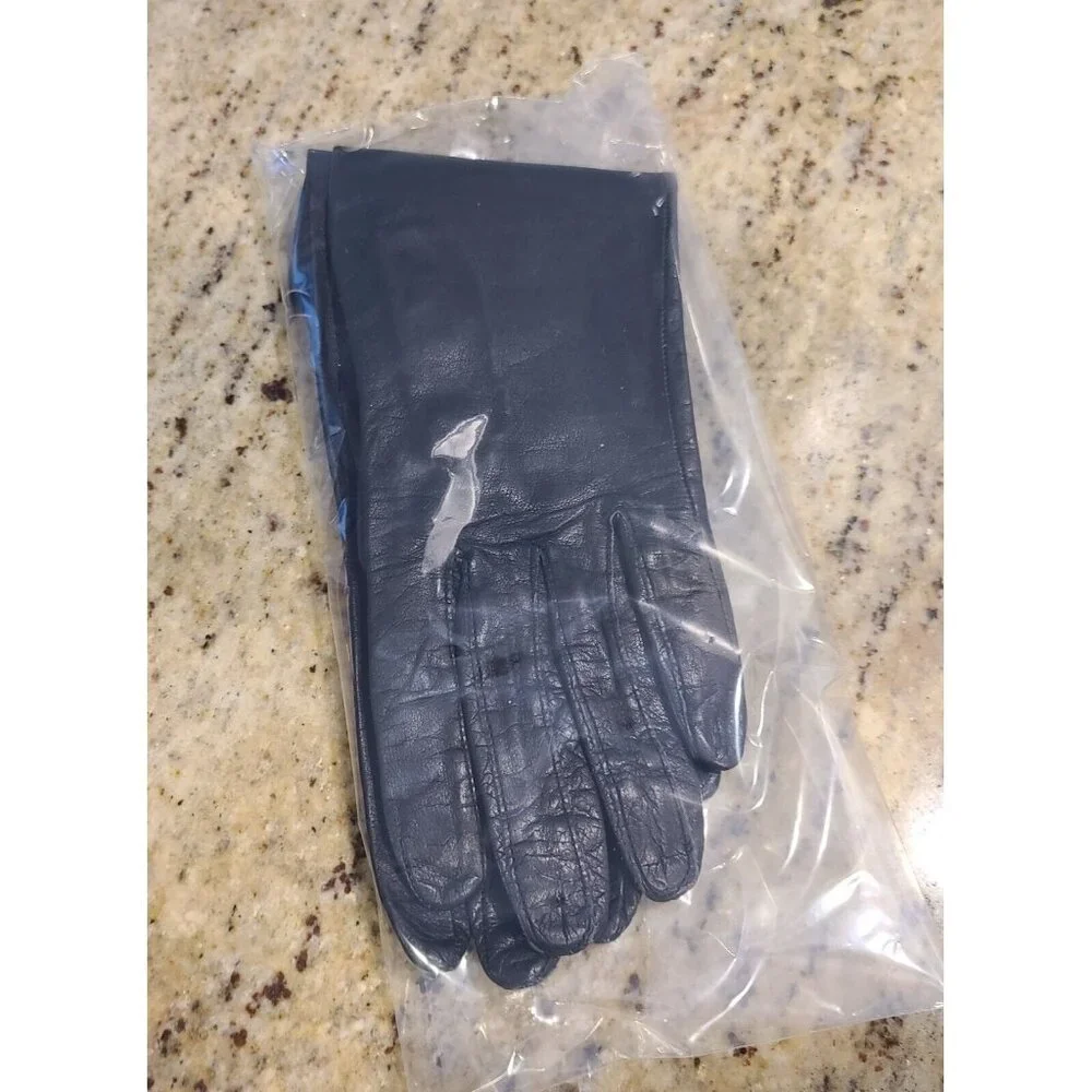 Vintage Size S/M 6.5 Black Leather 10